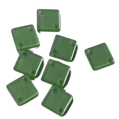 Yeşil Renkli özel kare düğmeler Fantezi Reçine 2 Delikli 6 * 6mm Diy İçin Kullanın