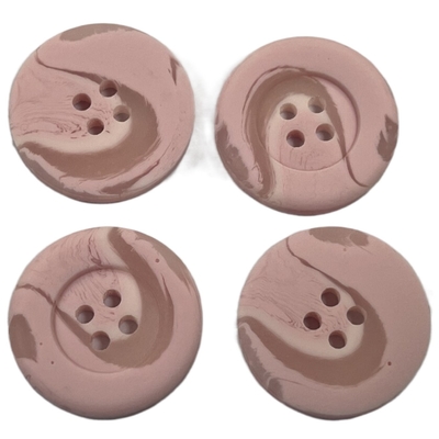 3/4 &quot;4 Delikli Plastik Ceket Düğmeleri Pembe Renk Kadın Ceket Kazak İçin Kullanım